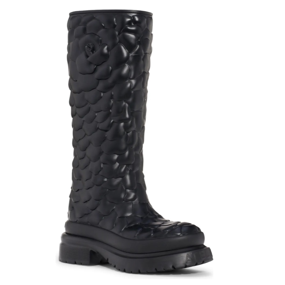 NIB $980 Valentino Atelier 03 Rose Edition Water Resistant Platform Boots- 40!